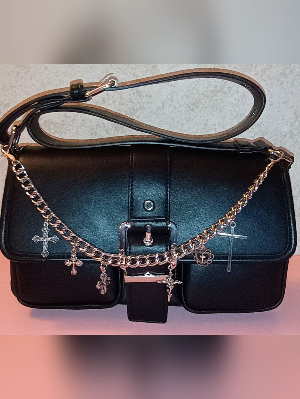 EUC Torrid Black Shoulder Bag with Removable Silver Charm Chain